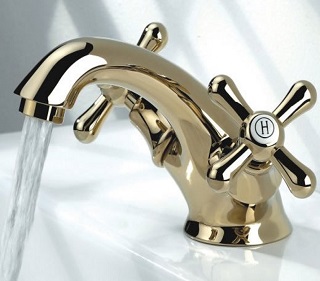 Modern-golden-bathroom-faucets.jpg